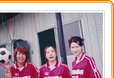 筑波大付属高校ではサッカー部のマネージャーとして活躍した。